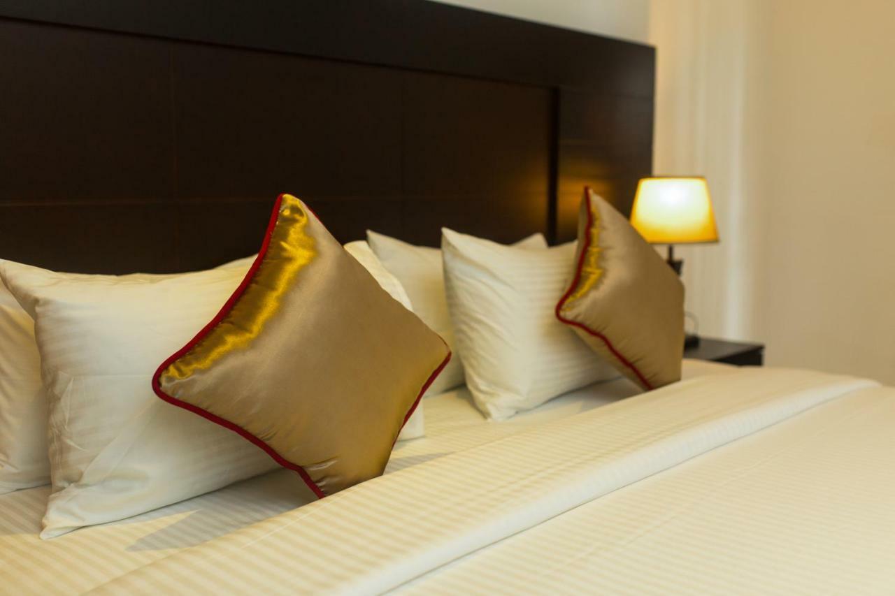Saveira Colombo Hotel Екстериор снимка
